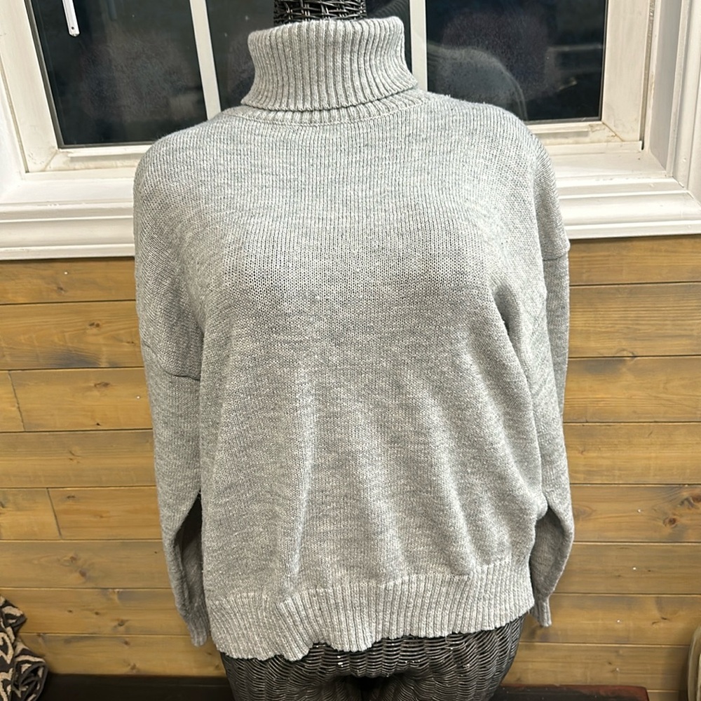 SHEIN turtle neck top